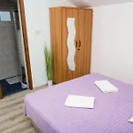 Apartamento Vigi - Iii Povljana